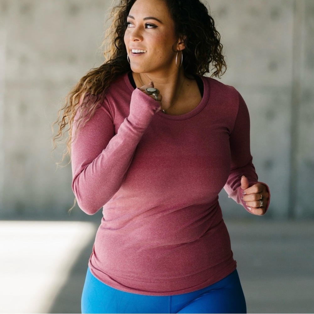 ZYIA Red Heather Performance Long Sleeve T